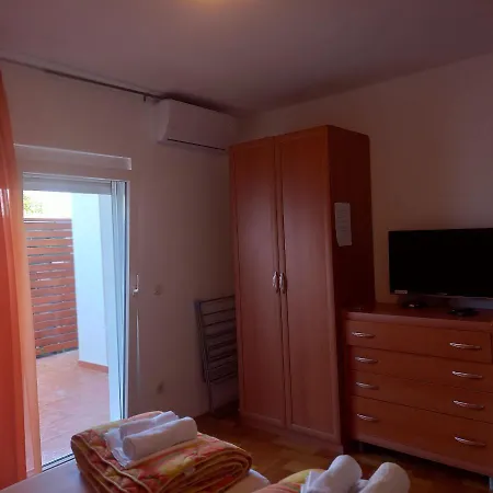 Fontana アパート