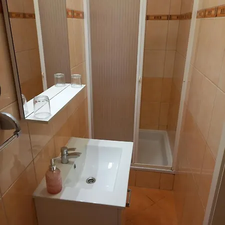 Fontana Apartman *